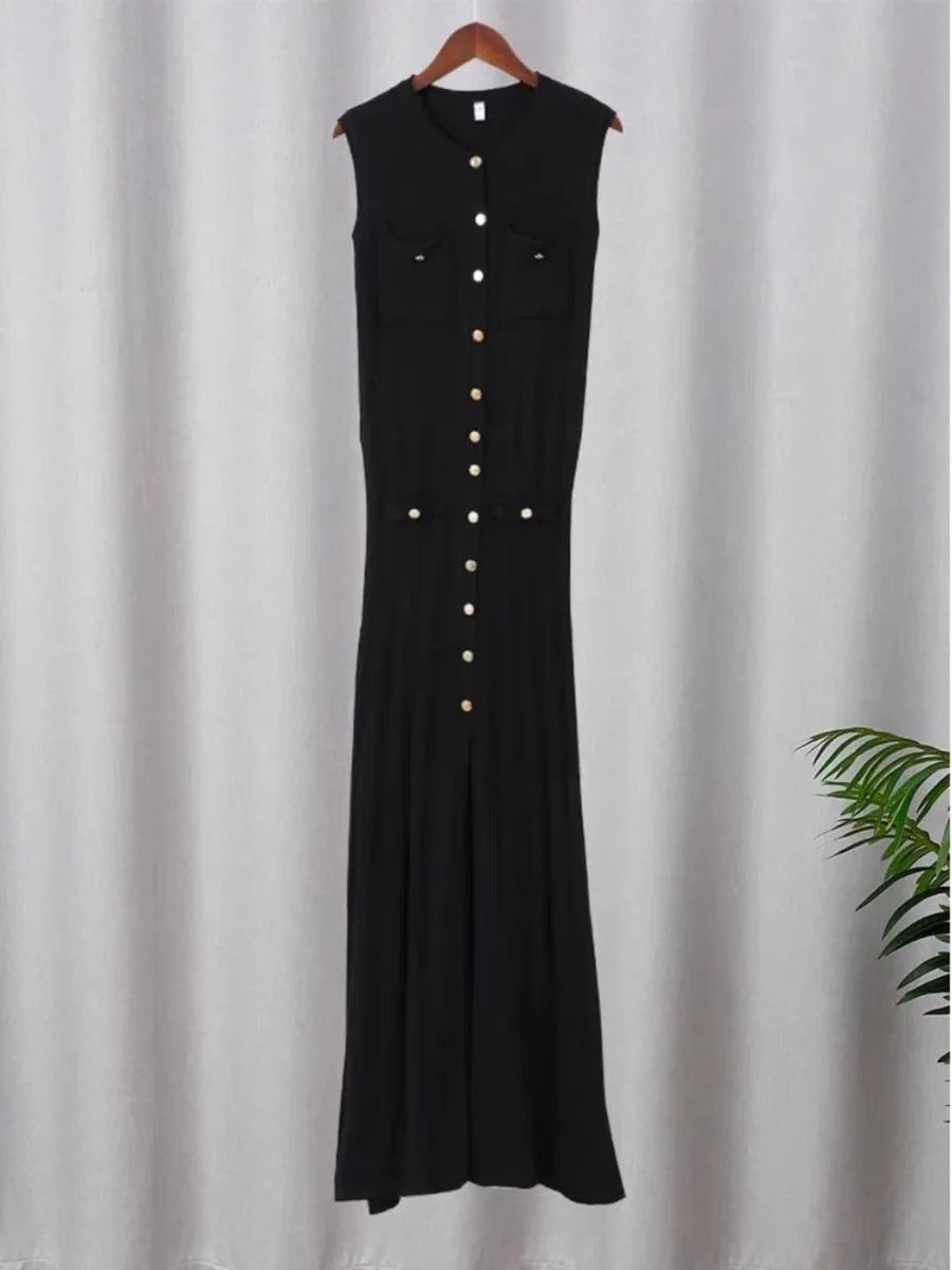 Elfenbeinfarbenes Häkel-Strick-Maxikleid im French Chic Stil – Ivory Grace von Aura Aurora