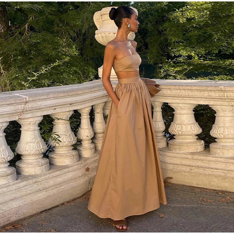 Schulterfreier Zweiteiler für Damen mit Faltenrock in Rosé – Parisienne Set von Aura Aurora