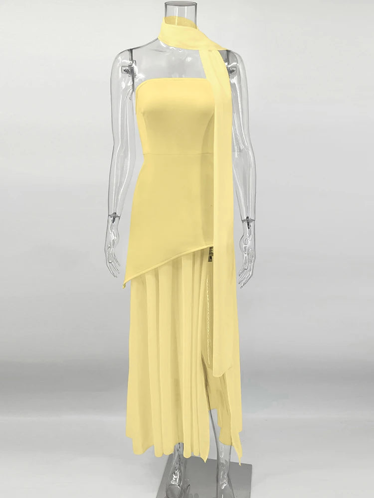 Sable Sirène – Trägerloses Mesh-Maxikleid mit Schlitz