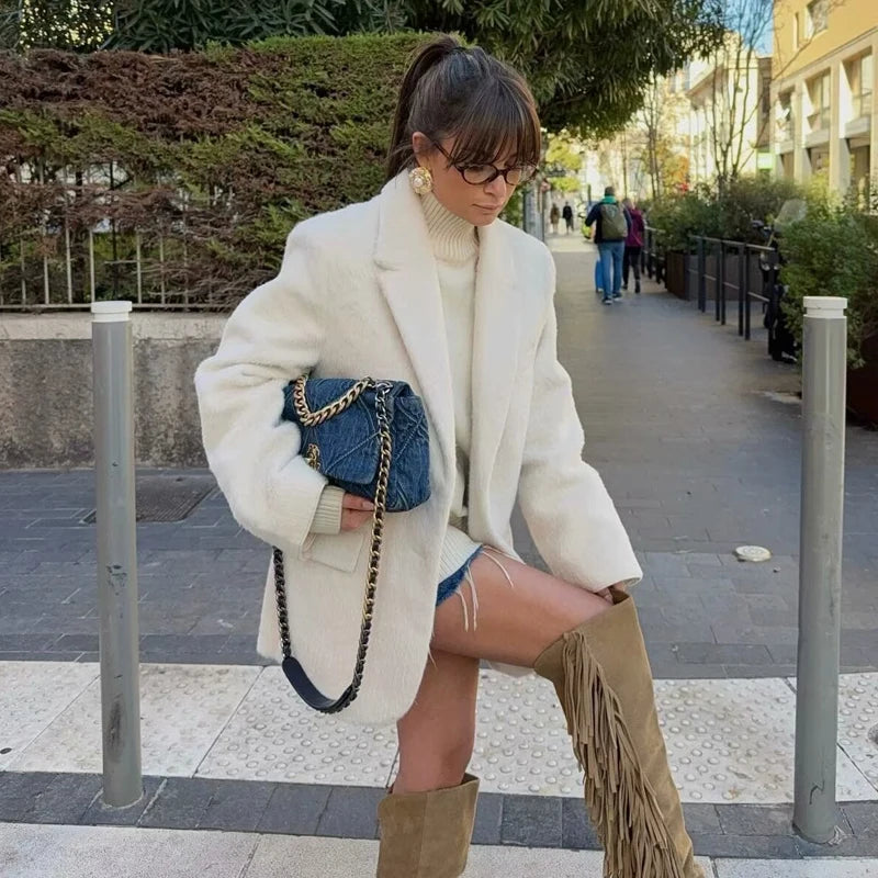 Blazer blanc en fausse fourrure - Blazer oversize pour femme