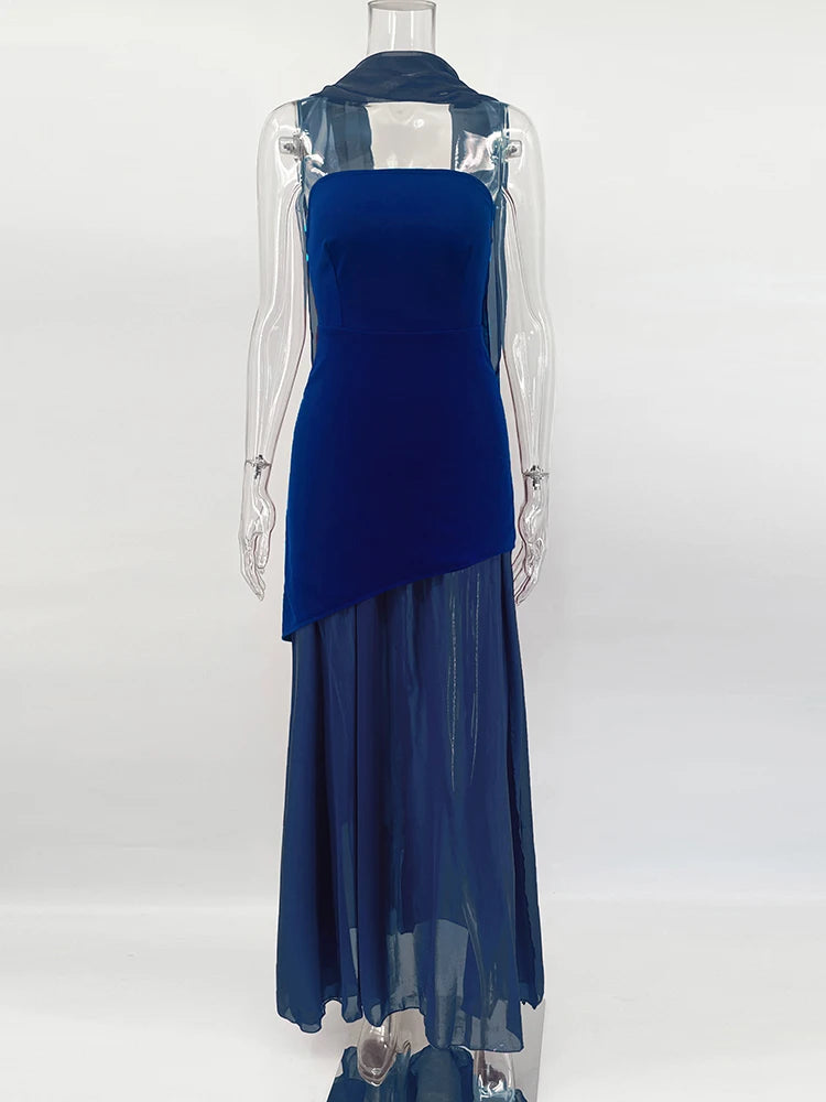 Sable Sirène – Trägerloses Mesh-Maxikleid mit Schlitz