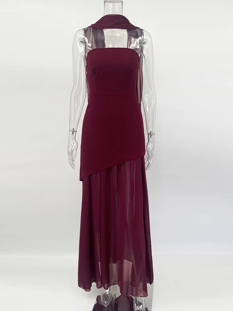 Sable Sirène – Trägerloses Mesh-Maxikleid mit Schlitz