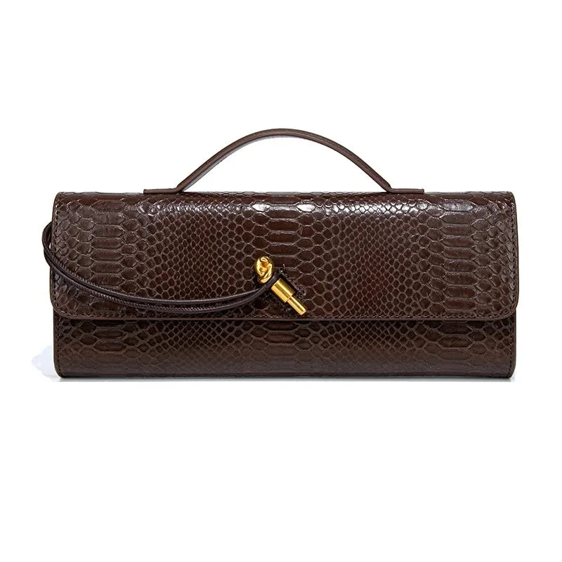 Riviera Rouge – Elegant croco clutch with gold clasp 
