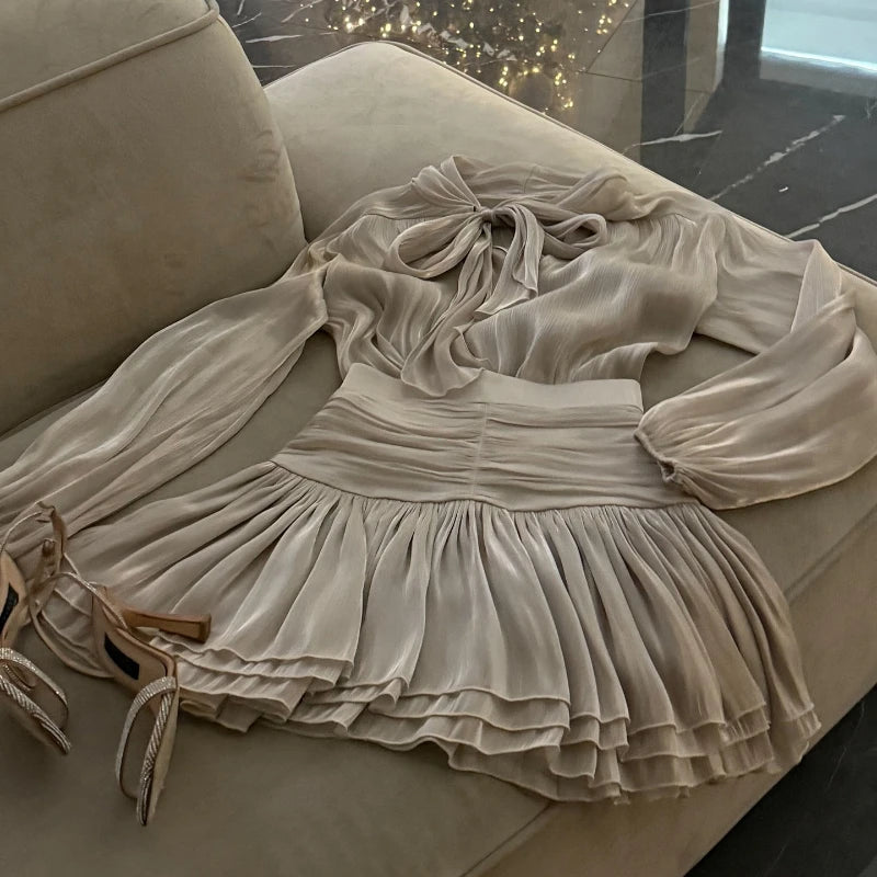 Set mit Schleifen-Top und Faltenrock – Blush Harmony von Aura Aurora