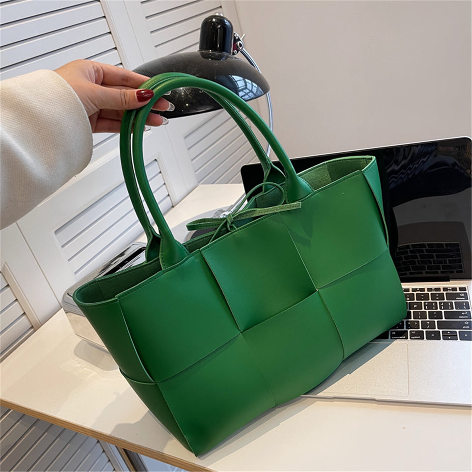 Square Tote